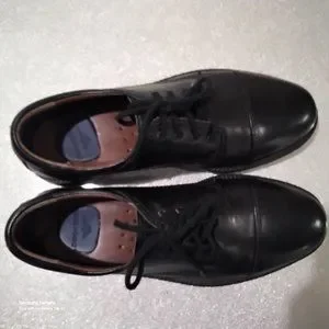 Men Dockers Black Cap Toe Oxford Shoes Size 10.5M Very Nice Pre-Owned Cond. Dockers | Shoes | Men Dockers Black Cap Toe Oxford Shoes  main image 4